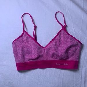 Calvin Klein Sports Bra  size M